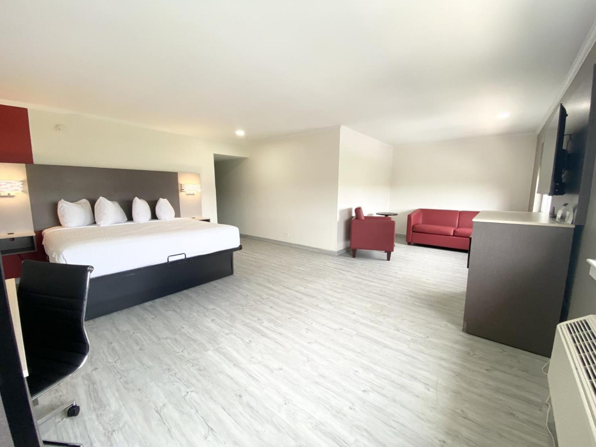 מלון Ramada By Wyndham טסקלוסה מראה חיצוני תמונה